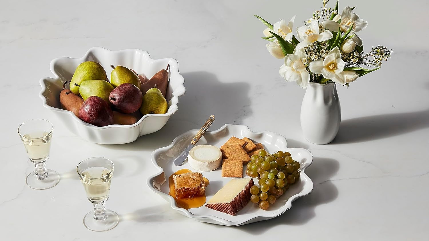 Stoneware Iris Cpllection Serving Platter, 14", Shell Pink