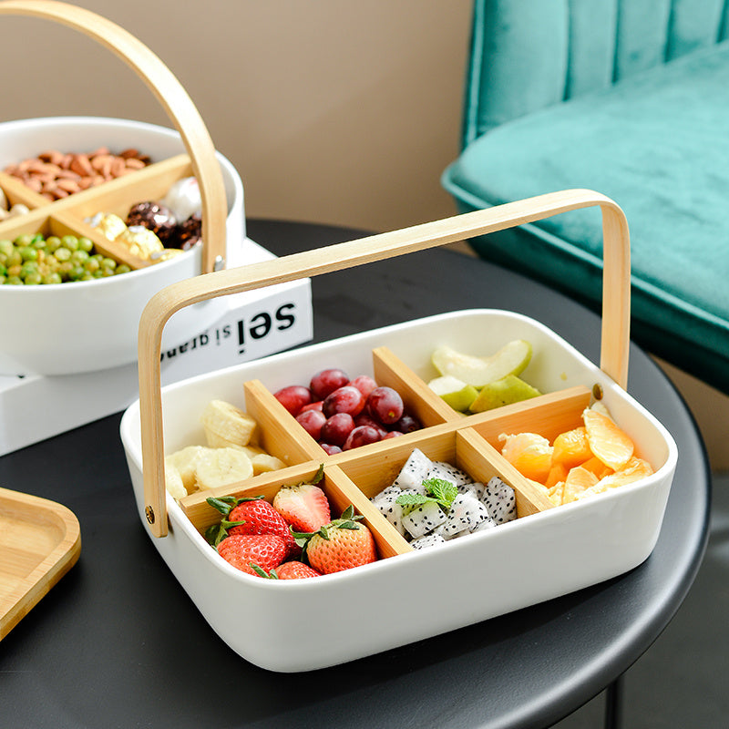 Minimalist to go Snack Plate with lid