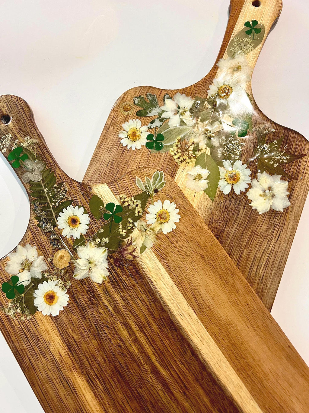 Pressed Flowers Charcuterie Cutting Board with Free Board Butter | Party Cheeseboard with Dried Flowers, Botanical Floral Kitchen Decor Gift